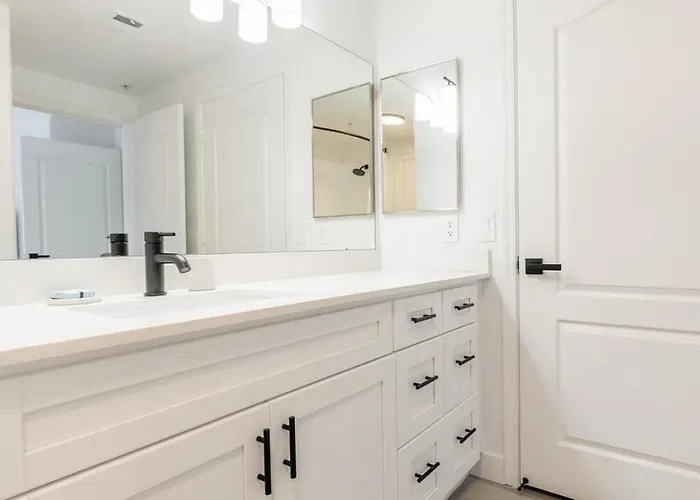 Landing - Modern With Amazing Amenities Apartment Chandler